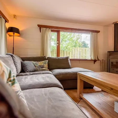 Spacious Wooden With Infra-red Sauna At Veluwe Putten