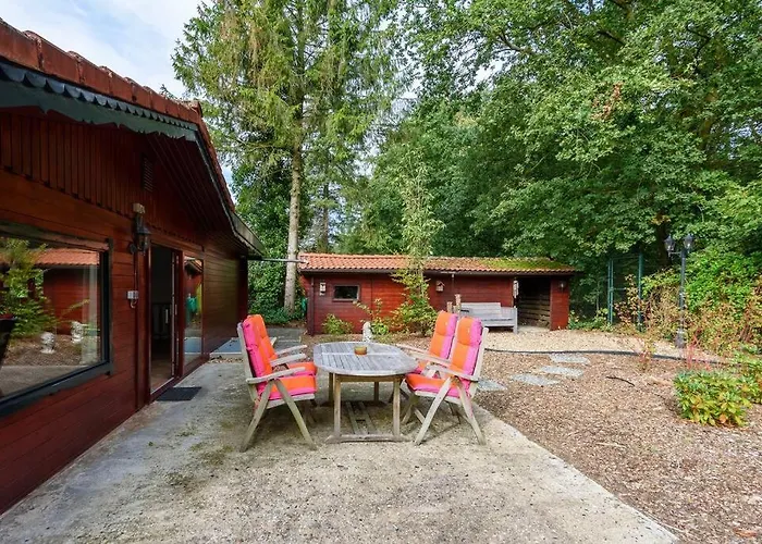 Tatil Evi Spacious Wooden With Infra-red Sauna At Veluwe