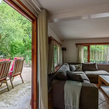 Feriehus Spacious Wooden With Infra-red Sauna At Veluwe Putten